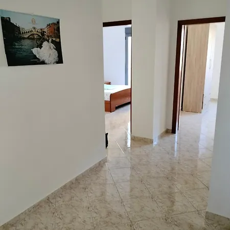 Taurasi Red Saranda Apartamento Exterior foto