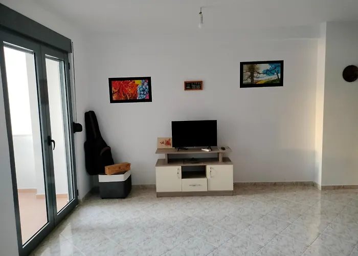 Taurasi Red Saranda